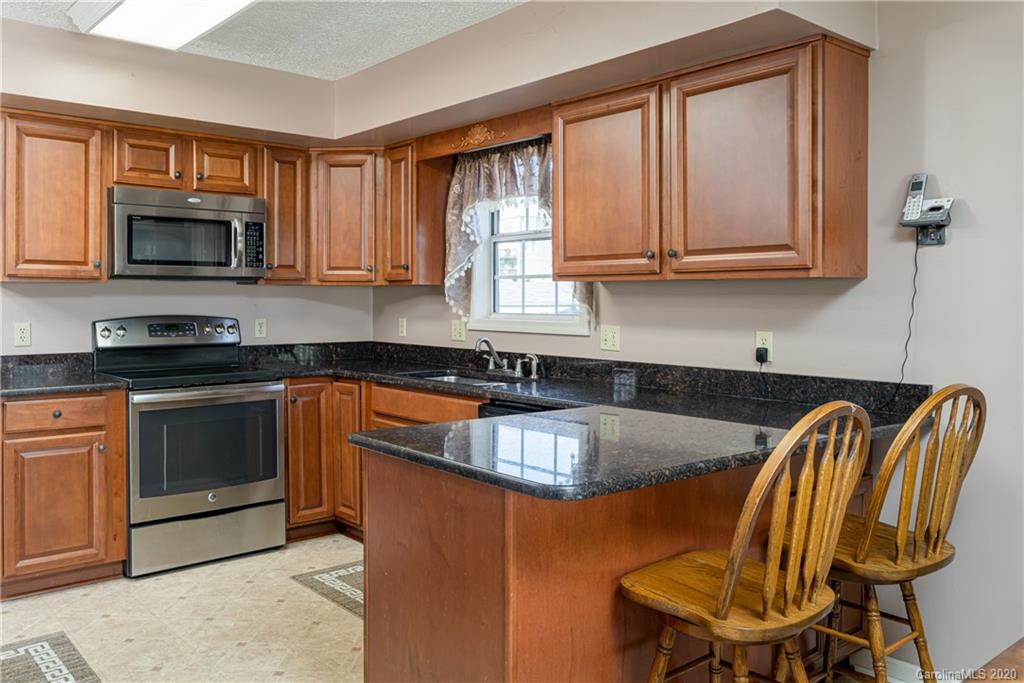 481 Morgan Road Candler, NC 28715 - Photo 15 of 46 Gallery Image 15