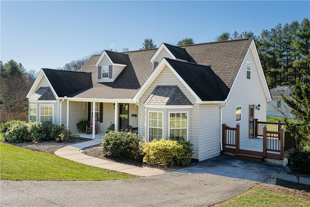 481 Morgan Road Candler, NC 28715 - Photo 3 of 46 Gallery Image 3