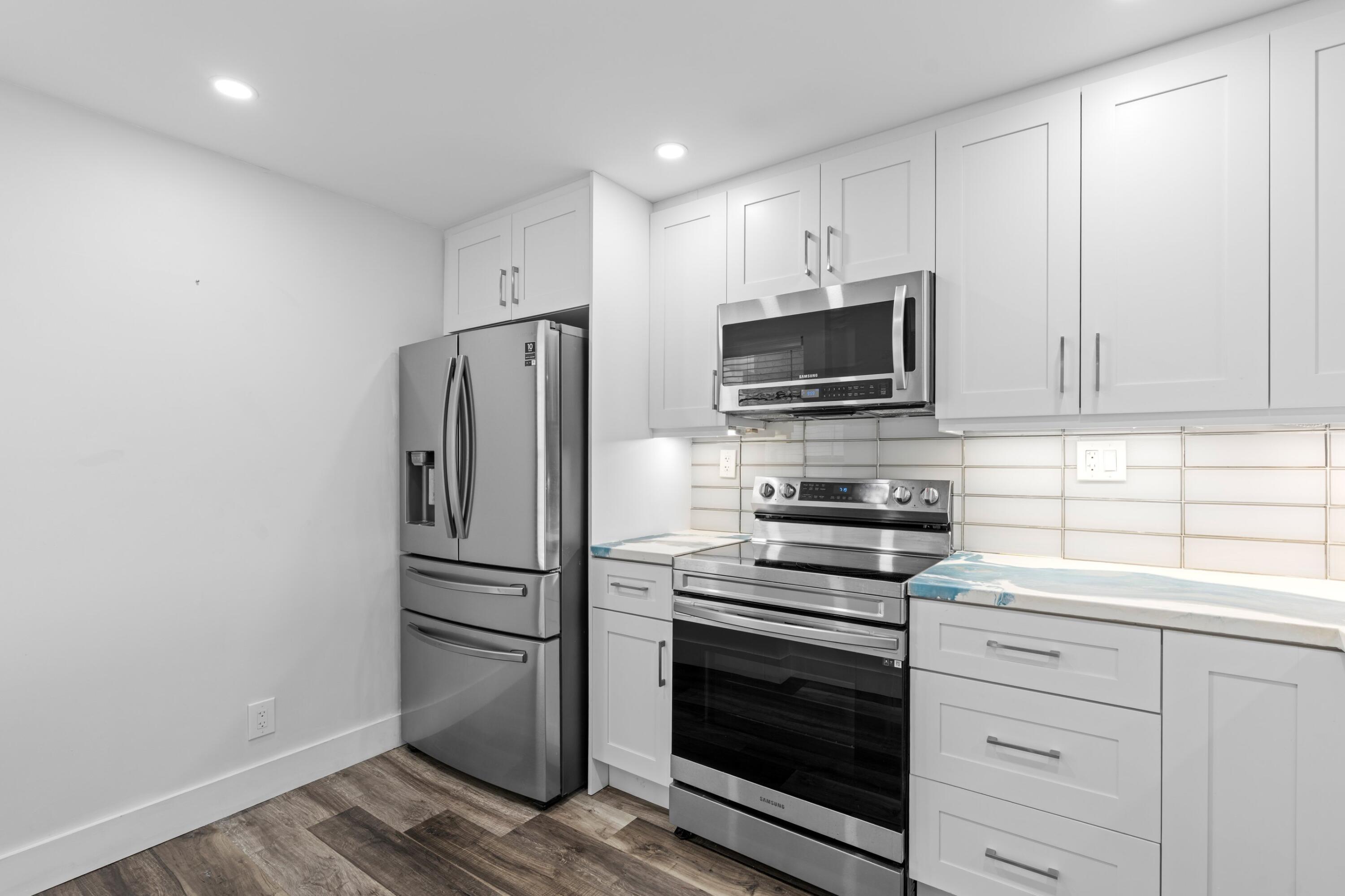 6 Royal Palm Way, Unit 509 Boca Raton, FL 33432 - Photo 3 of 20 DSC02748-SMALL