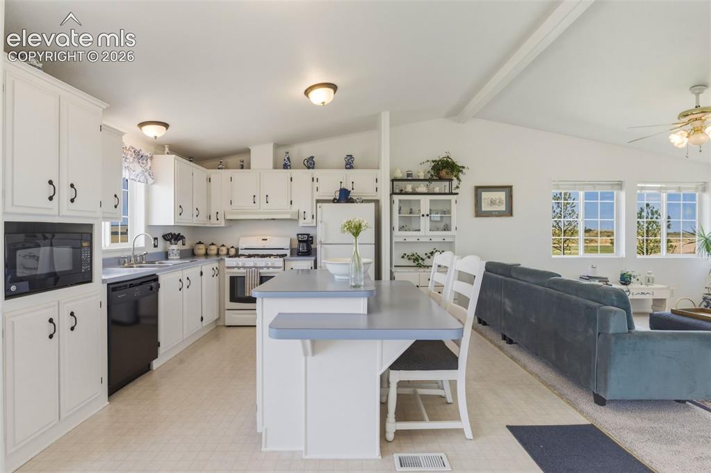26155 Sweet Road Calhan, CO 80808 - Photo 11 of 36