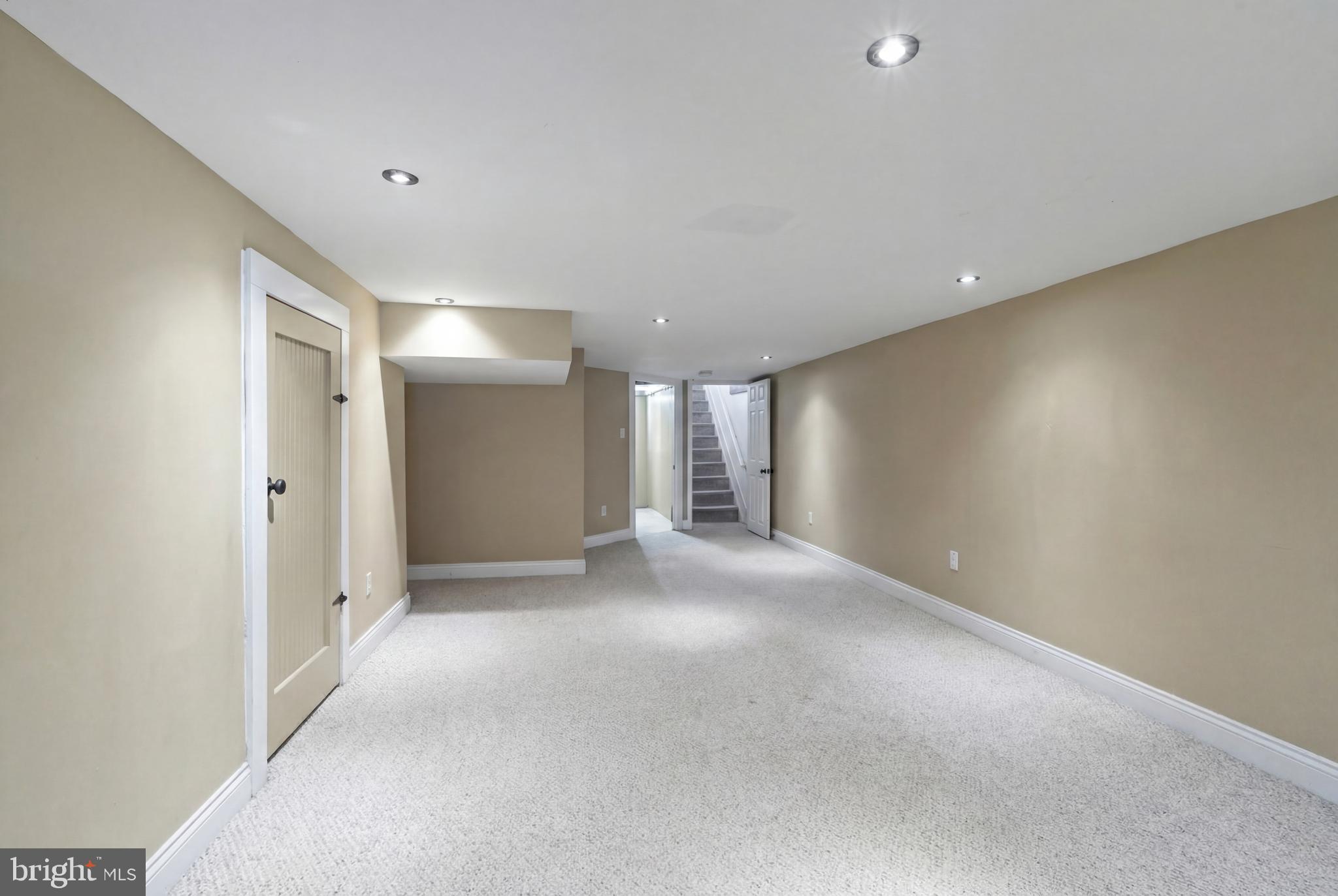 347 Yale Avenue Baltimore, MD 21229 - Photo 58 of 59