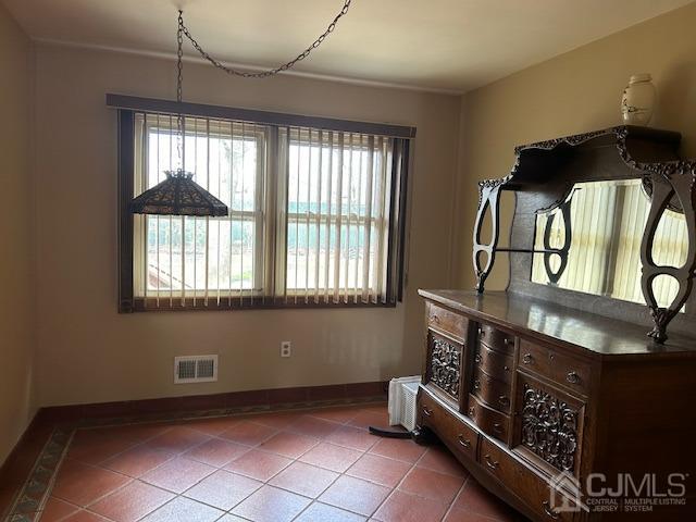 34 Edgemount Road Edison, NJ 08817 - Photo 3 of 13 Gallery Image 3