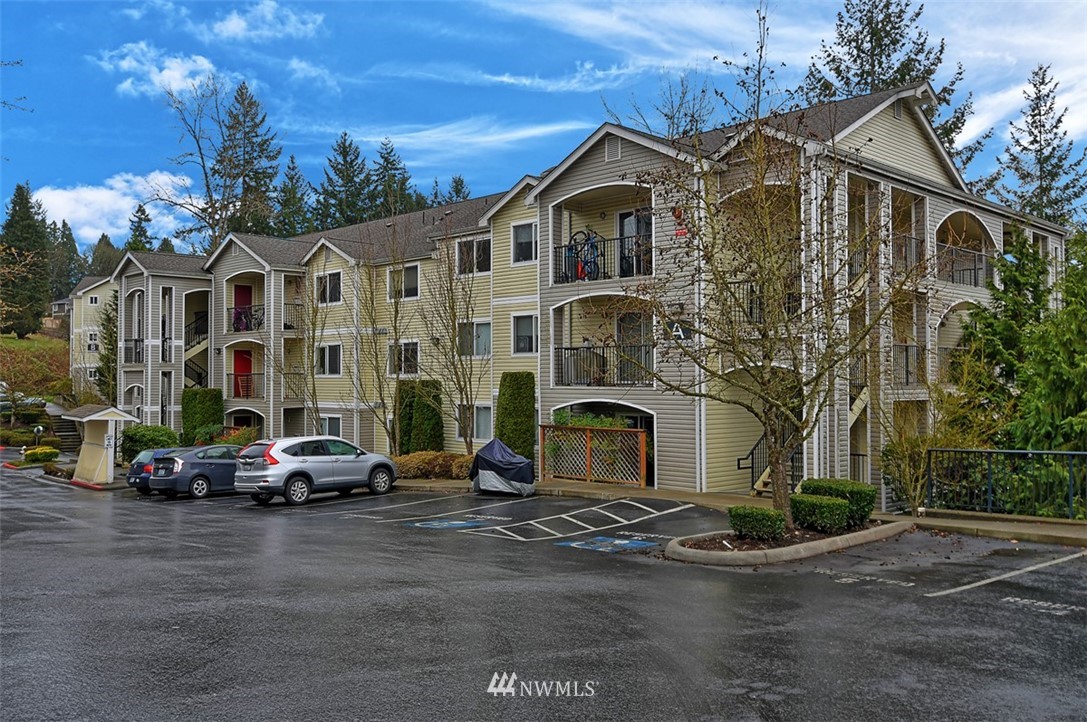 10709 Valley View Road, Unit A306 Bothell, WA 98011 - Photo 1 of 15
