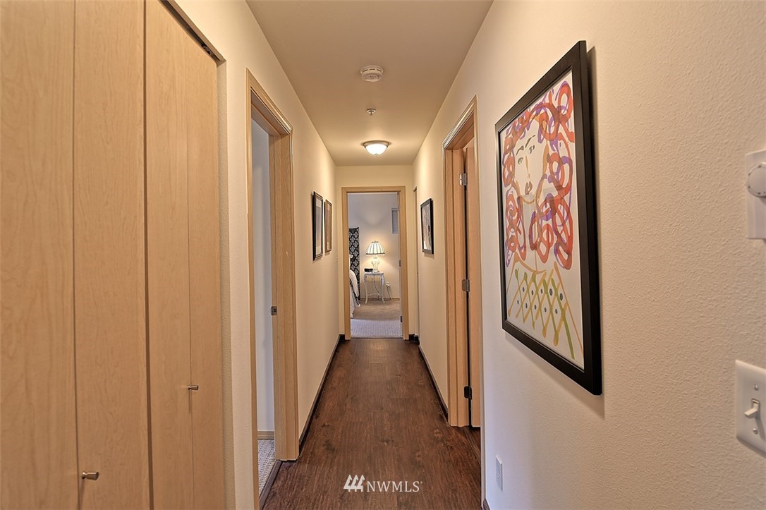 10709 Valley View Road, Unit A306 Bothell, WA 98011 - Photo 7 of 15