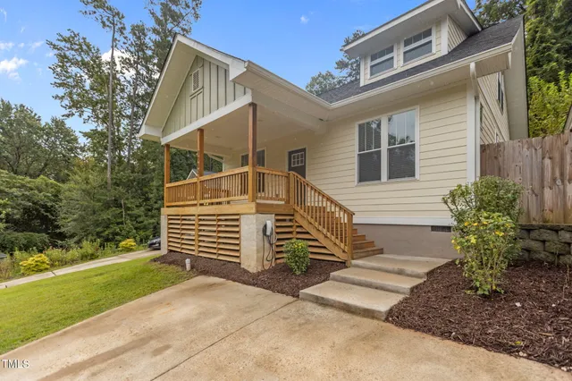 $575,000 | 2003 Wa Wa Avenue, Durham, NC 27707