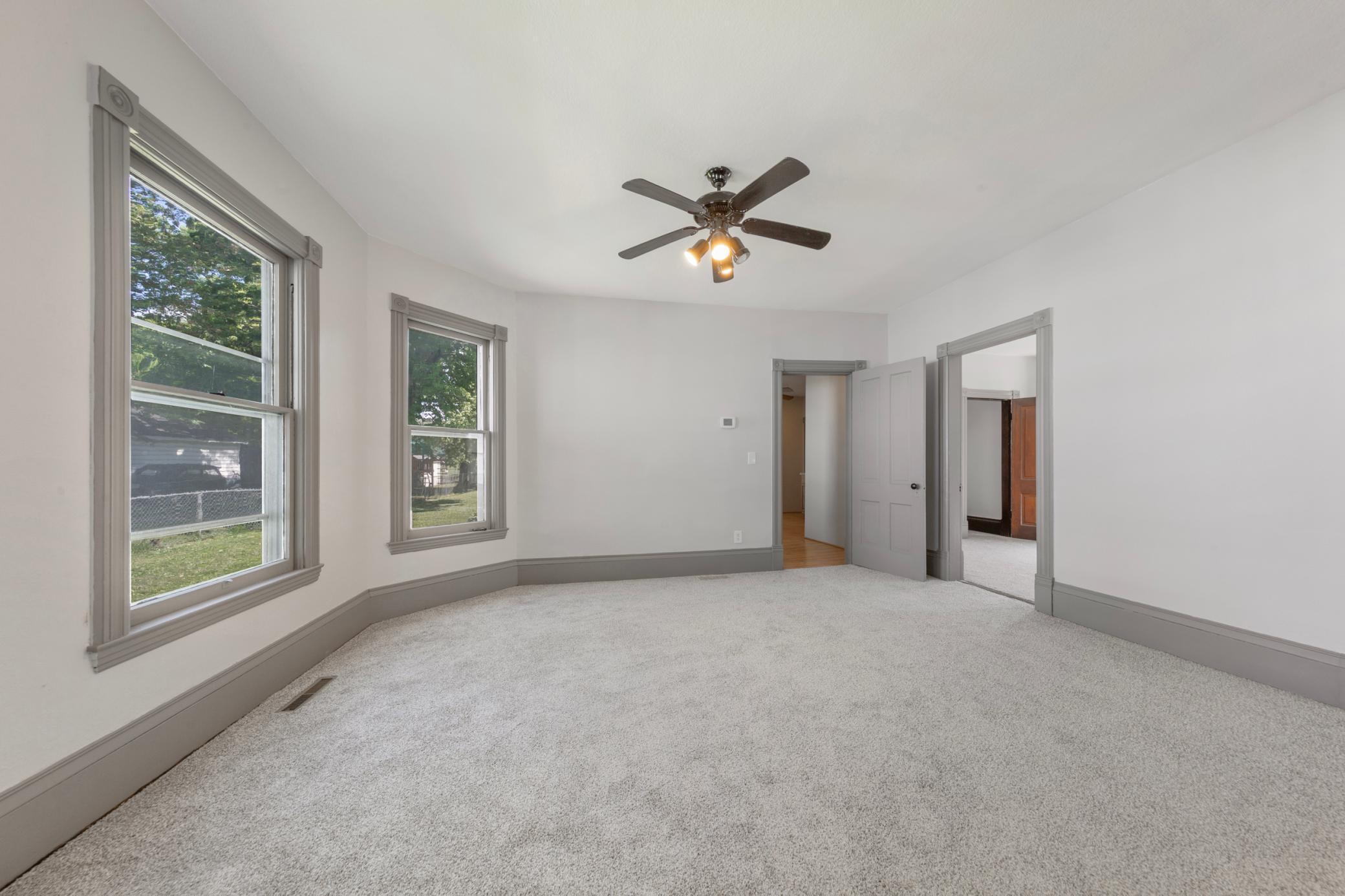 727 Division Street West Faribault, MN 55021 - Photo 22 of 32