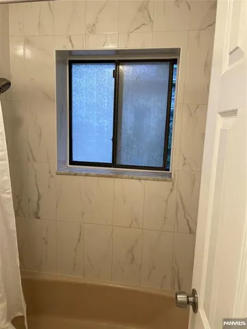 $1,500 | 206 Broad Street, Unit 10, Bloomfield, NJ 07003