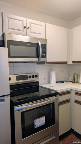 $1,500 | 206 Broad Street, Unit 10, Bloomfield, NJ 07003