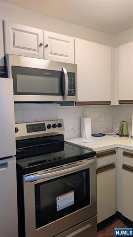 $1,500 | 206 Broad Street, Unit 10, Bloomfield, NJ 07003