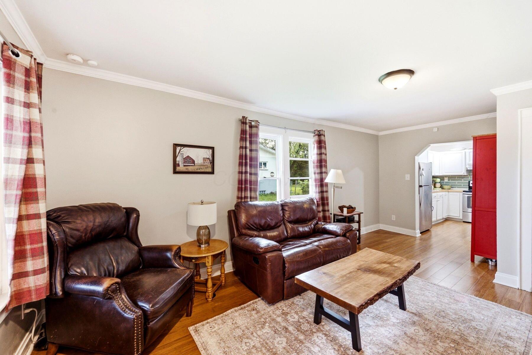2097 Lehner Road Columbus, OH 43224 - Photo 24 of 48 living room