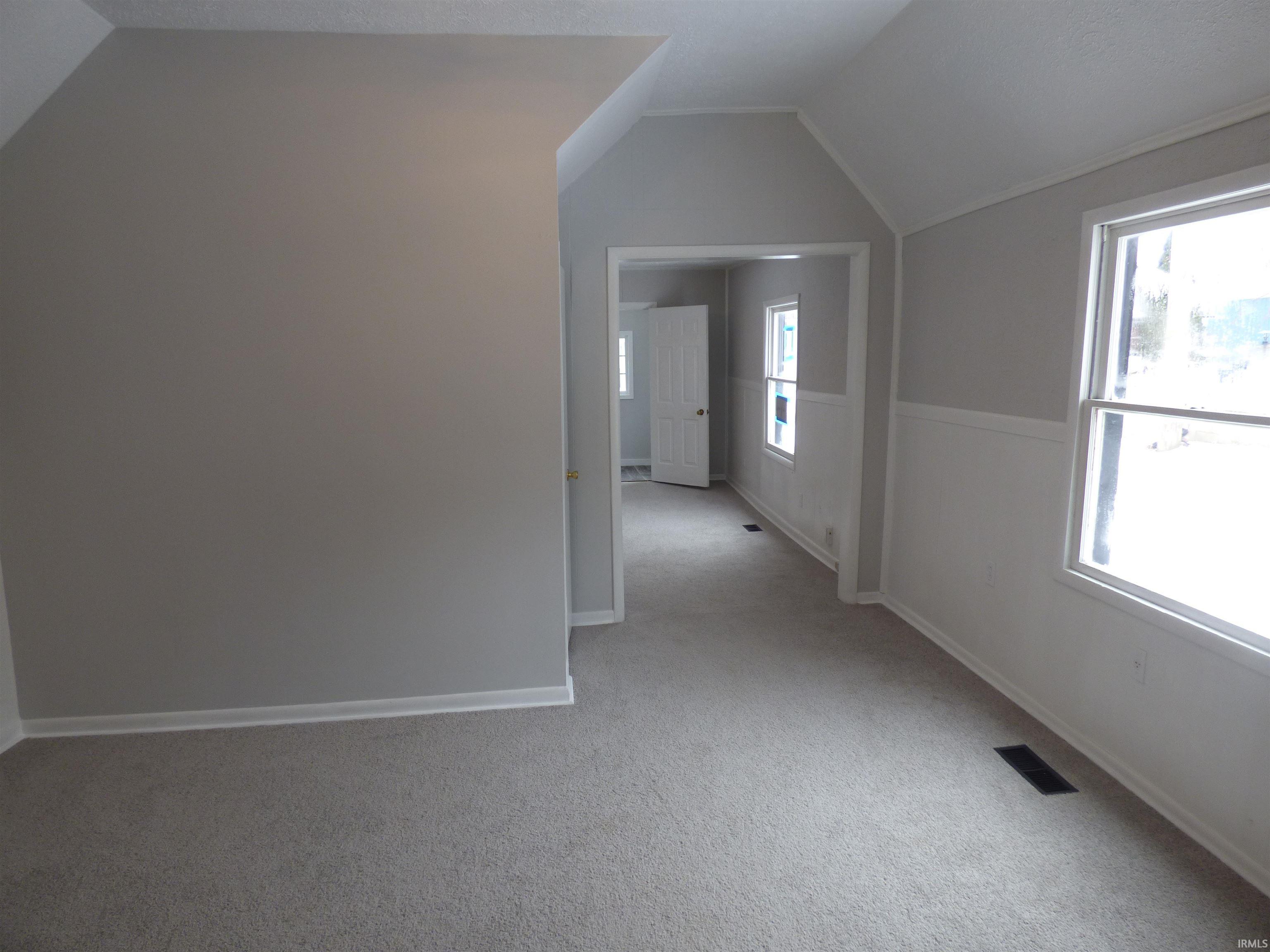 1002 Short 4th Street Frankfort, IN 46041 - Photo 8 of 27