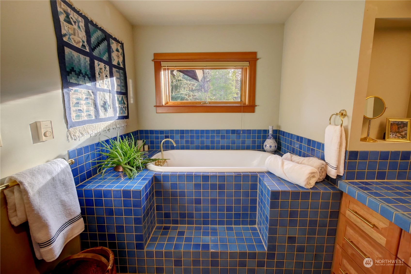 134 Raven Road Winthrop, WA 98862 - Photo 22 of 37 Gallery Image 22