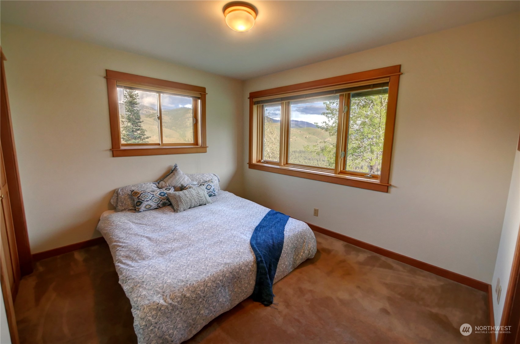 134 Raven Road Winthrop, WA 98862 - Photo 24 of 37 Gallery Image 24