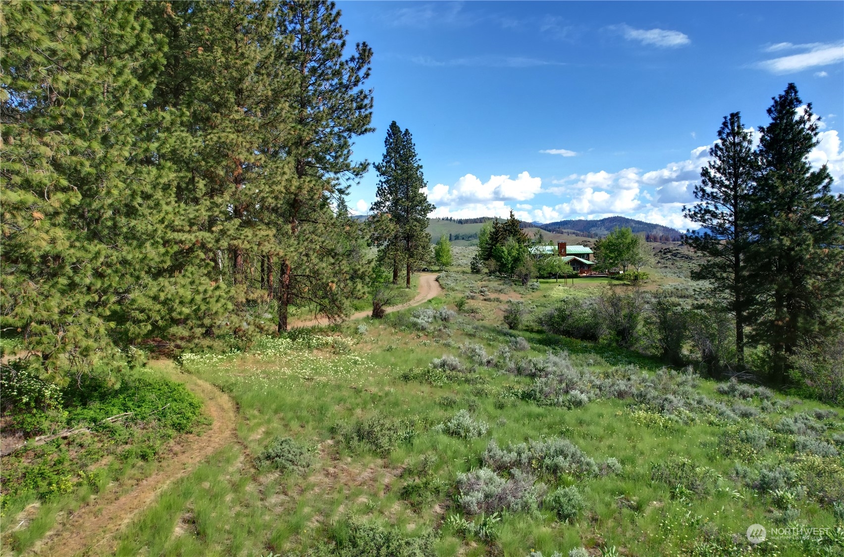 134 Raven Road Winthrop, WA 98862 - Photo 35 of 37 Gallery Image 35