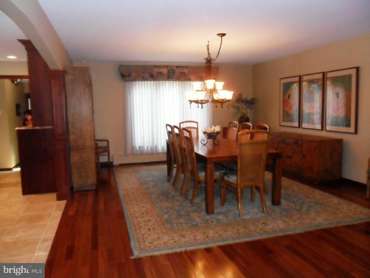 109 Country Club Road Ashland, PA 17921 - Photo 9 of 25 Dining Room