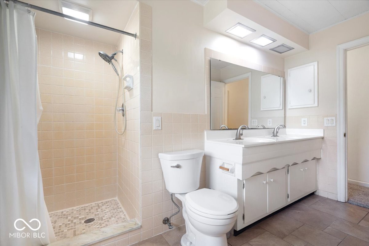 9797 Ditch Road Carmel, IN 46032 - Photo 23 of 30