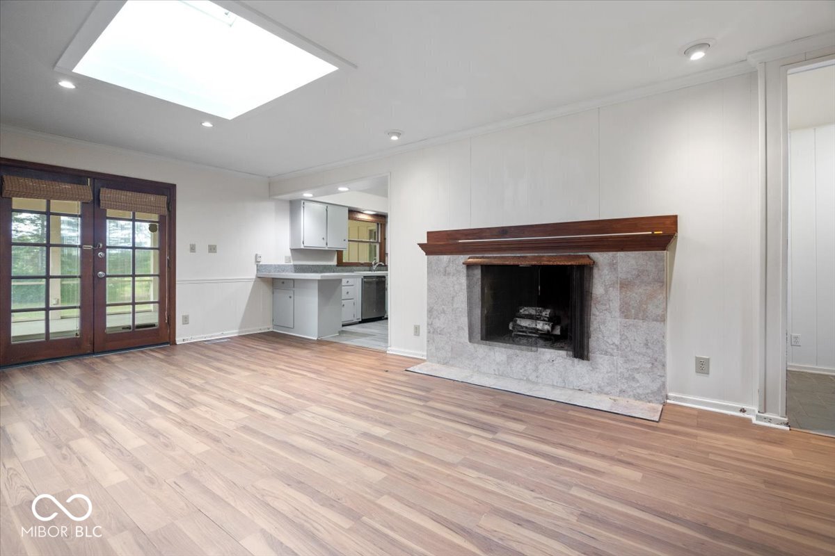 9797 Ditch Road Carmel, IN 46032 - Photo 5 of 30