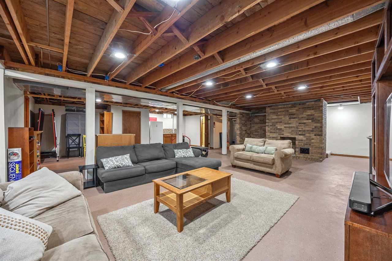 809 8th Street Kalona, IA 52247 - Photo 23 of 33 Gallery Image 23