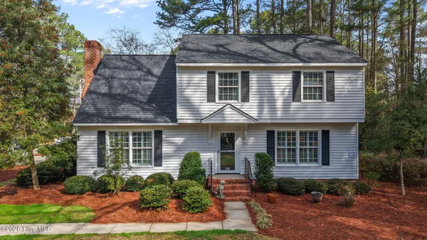 $499,000 | 708 Raleigh Rd Parkway West, Wilson, NC 27893