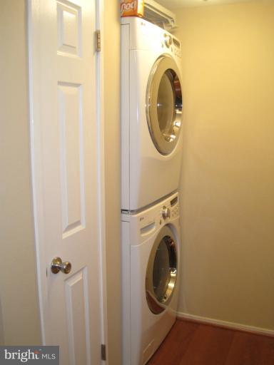 6101 Edsall Road, Unit 409 Alexandria, VA 22304 - Photo 4 of 25 Interior (General)
