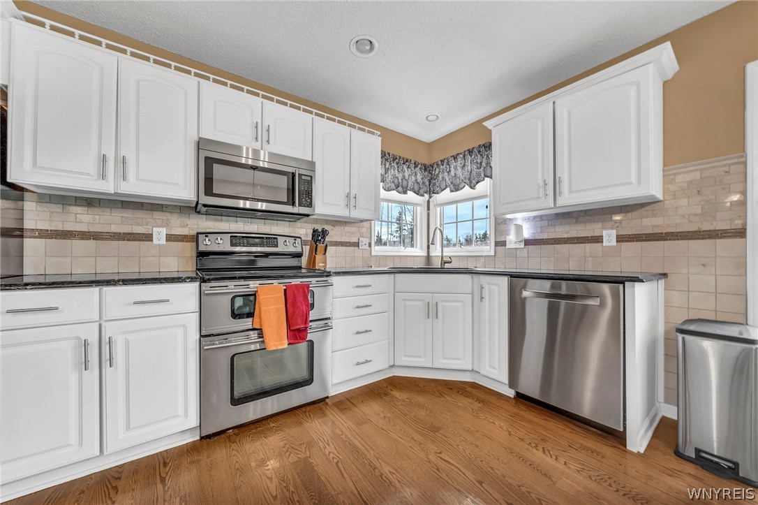 130 Siebert Road Lancaster, NY 14086 - Photo 16 of 35