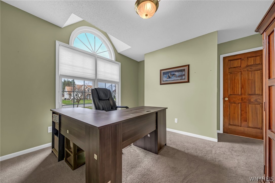 130 Siebert Road Lancaster, NY 14086 - Photo 7 of 35