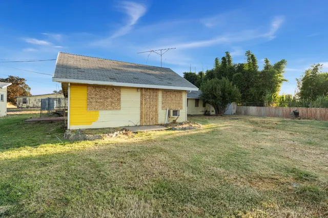 $450,000 | 255 Silver Eagle Road, Sacramento, CA 95838