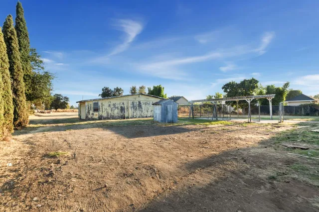 $450,000 | 255 Silver Eagle Road, Sacramento, CA 95838