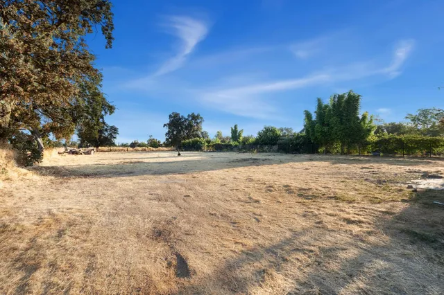 $450,000 | 255 Silver Eagle Road, Sacramento, CA 95838