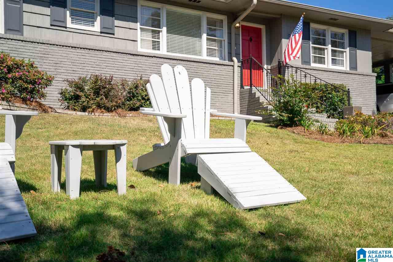1860 Southwood Road Birmingham, AL 35216 - Photo 3 of 48