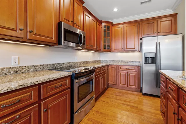 $429,900 | 4682 Sweet Berry Lane, Unit 183, Ooltewah, TN 37363