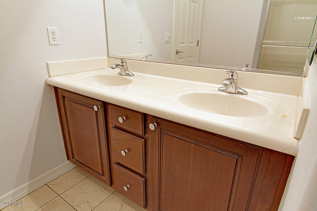 544 North Alma School Road, Unit 33 Mesa, AZ 85201 - Photo 16 of 26 MasterBathRmVanity_0244