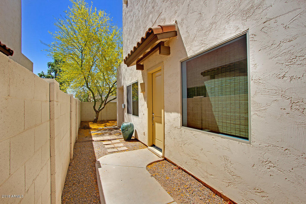 544 North Alma School Road, Unit 33 Mesa, AZ 85201 - Photo 3 of 26 FrontEntry_6622