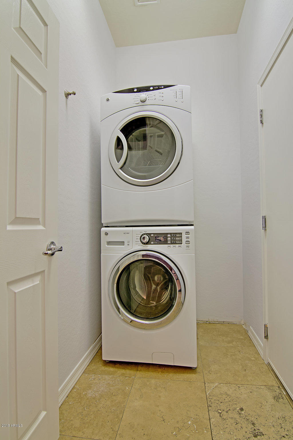 544 North Alma School Road, Unit 33 Mesa, AZ 85201 - Photo 10 of 26 Laundry_0284