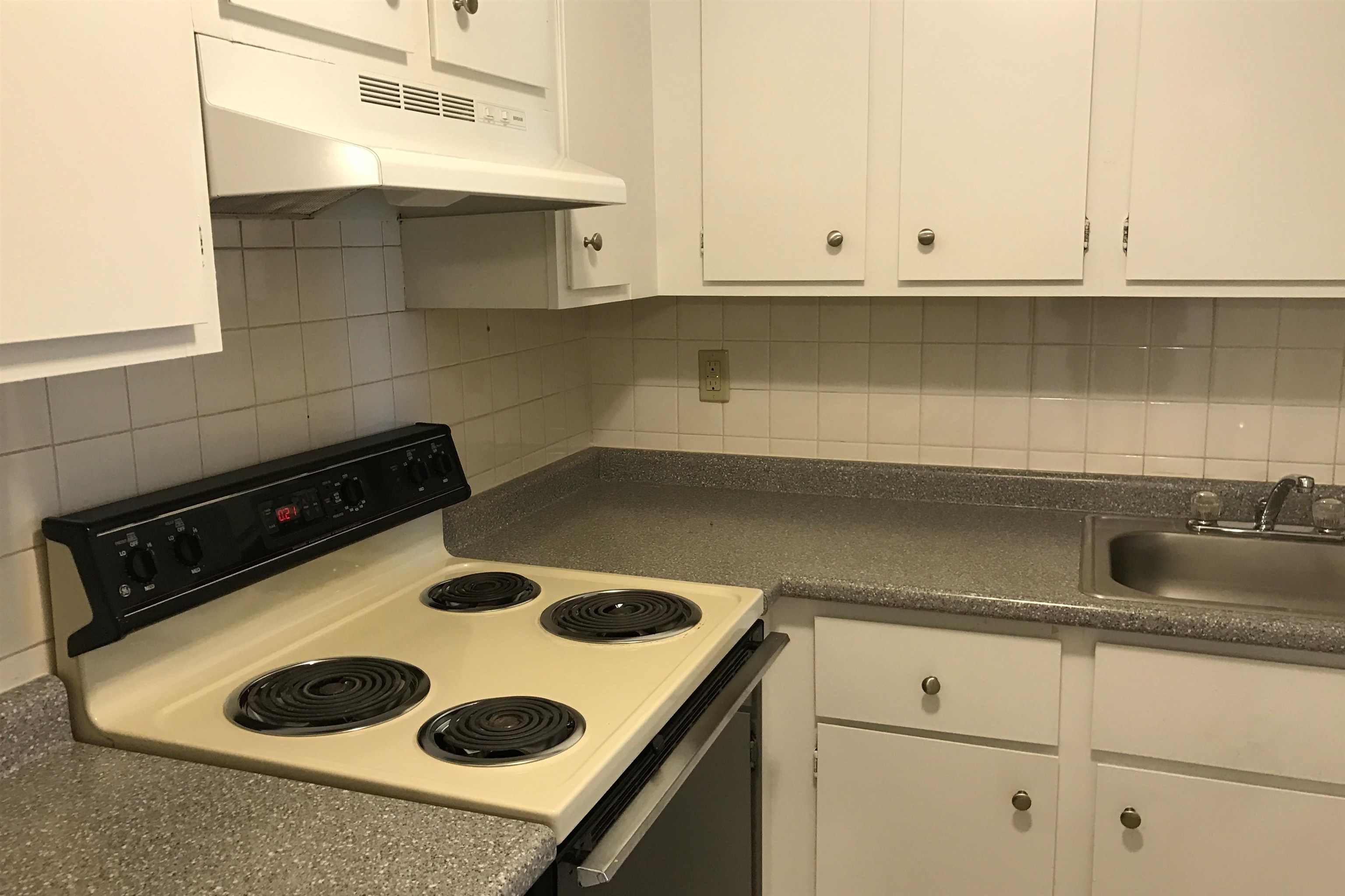 95 Powers Street, Unit 94 Milford, NH 03055 - Photo 14 of 53