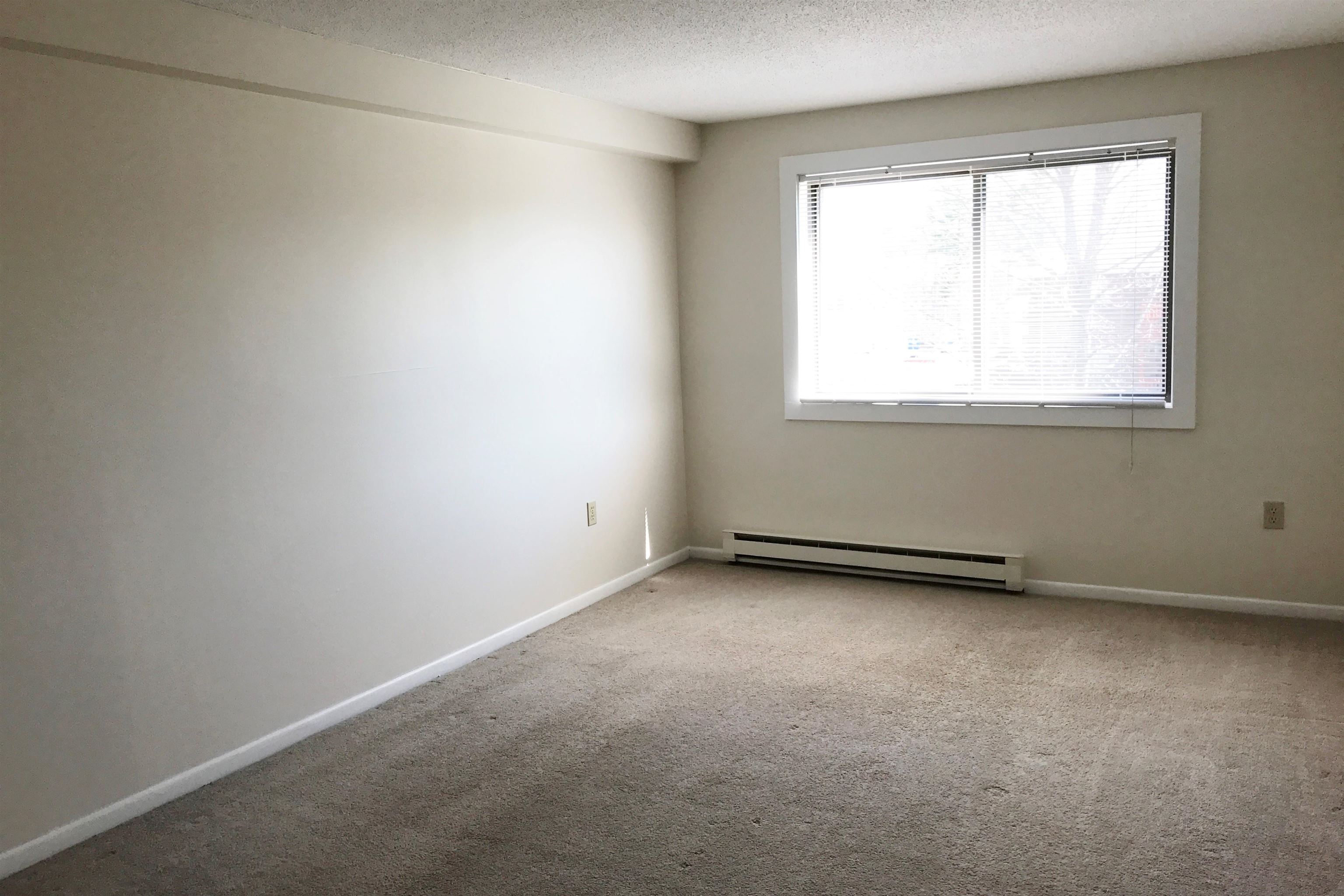 95 Powers Street, Unit 94 Milford, NH 03055 - Photo 33 of 53