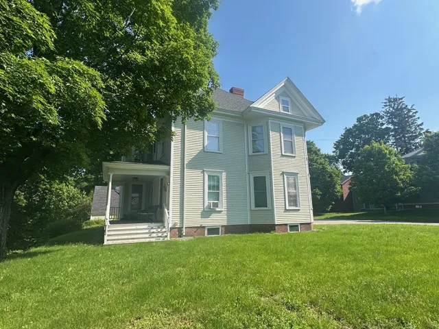 $565,000 | 98 Fountain Street, Bangor, ME 04401