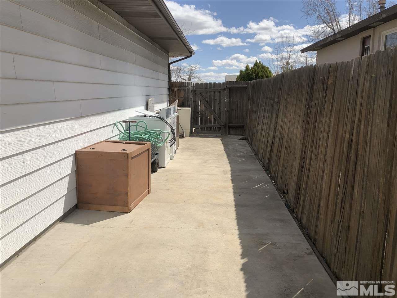 3351 Bryan Street Reno, NV 89503 - Photo 18 of 24
