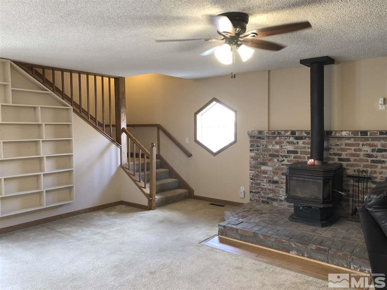 3351 Bryan Street Reno, NV 89503 - Photo 8 of 24 a view of livingroom with workspace