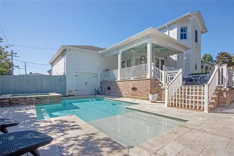 $1,349,000 | 6925 Canal Boulevard, New Orleans, LA 70124