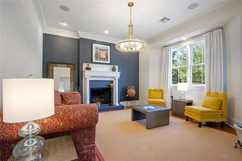 $1,349,000 | 6925 Canal Boulevard, New Orleans, LA 70124