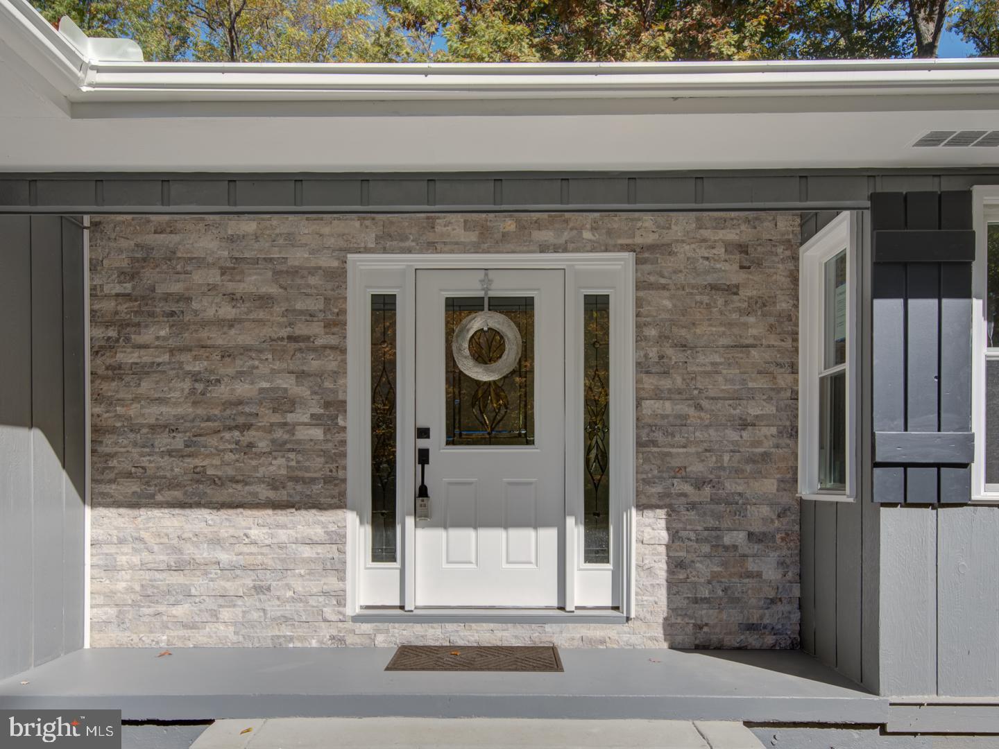 15106 Reserve Road Accokeek, MD 20607 - Photo 7 of 91 Beautiful Entry!