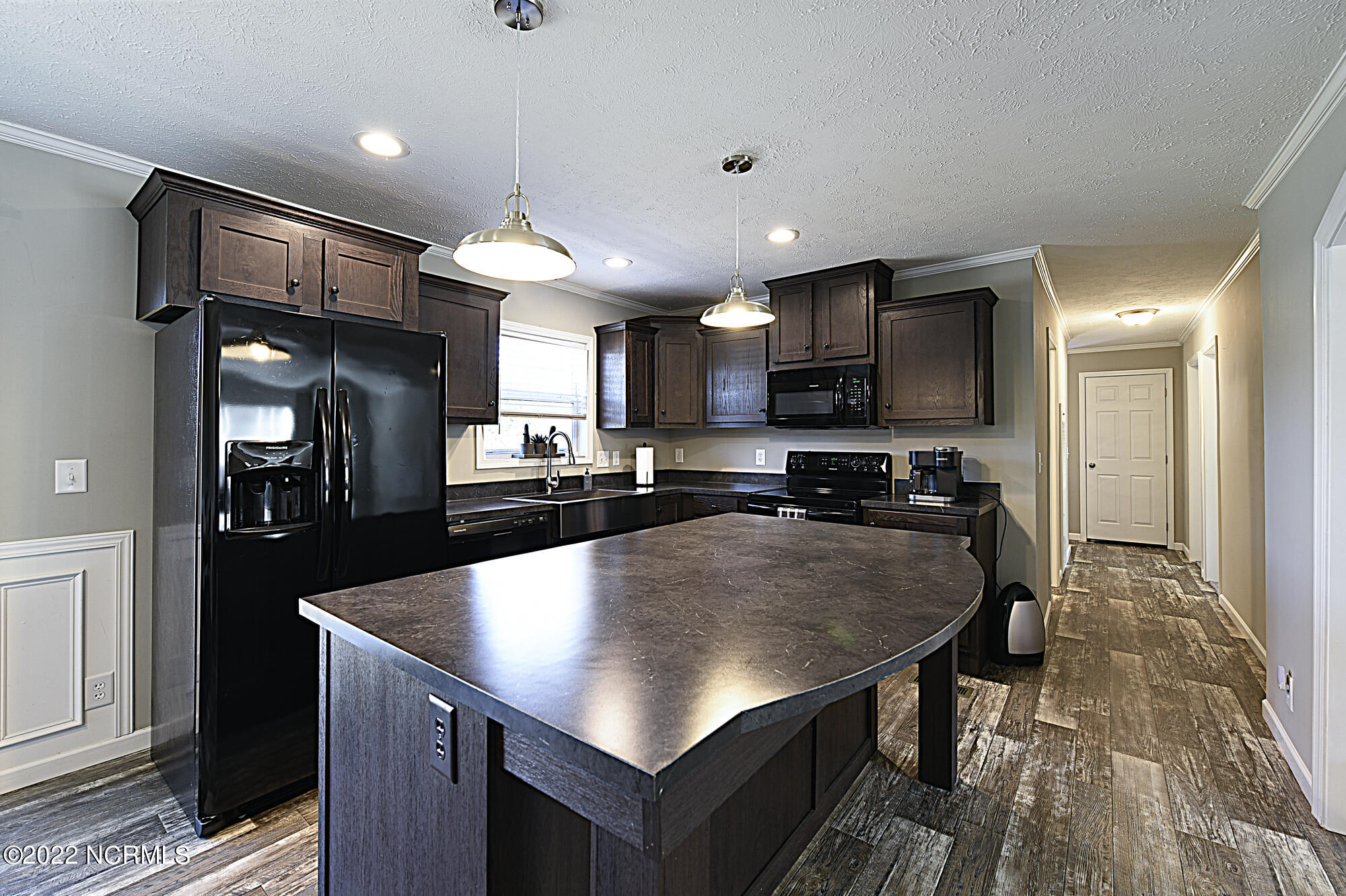 8989 Point Caswell Road Atkinson, NC 28421 - Photo 13 of 19 Kitchen