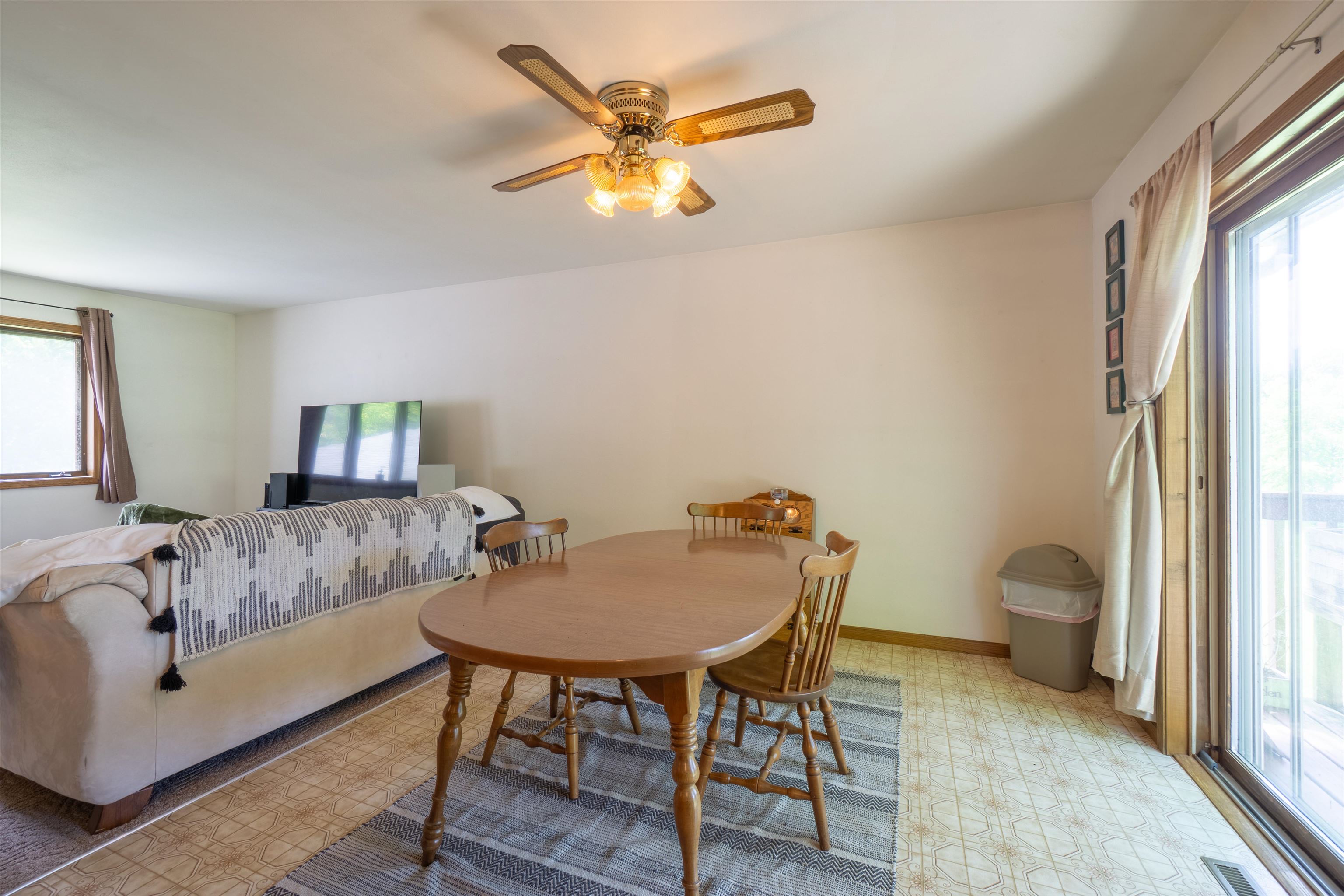 4410-4412 Hilltop Road Wausau, WI 54403 - Photo 8 of 46
