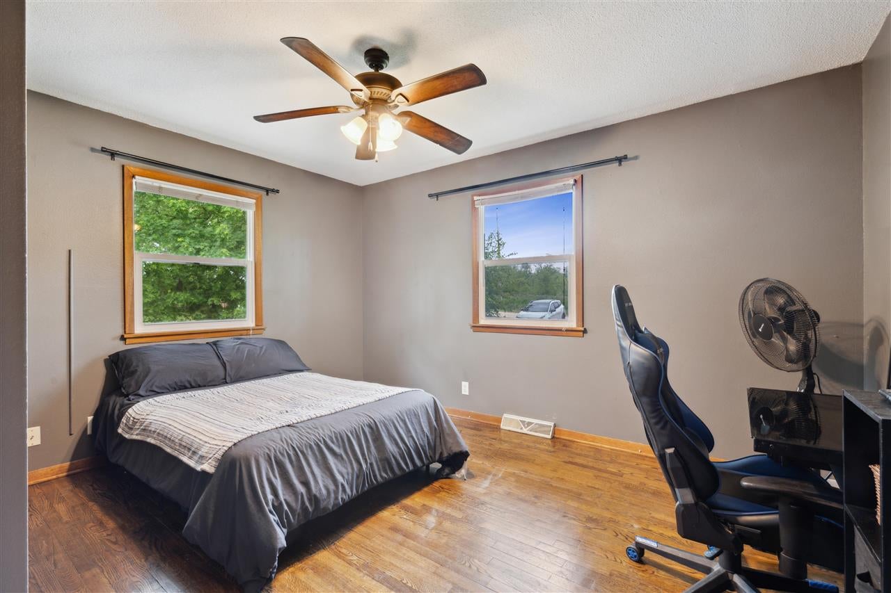 6610 Berry Road Southeast Cedar Rapids, IA 52403 - Photo 21 of 37 Gallery Image 21