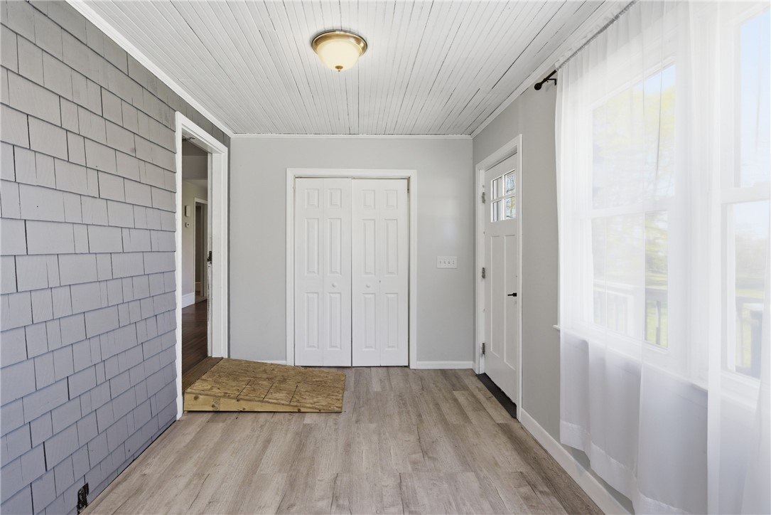 3 Wabasso Terrace Middletown, RI 02842 - Photo 11 of 50