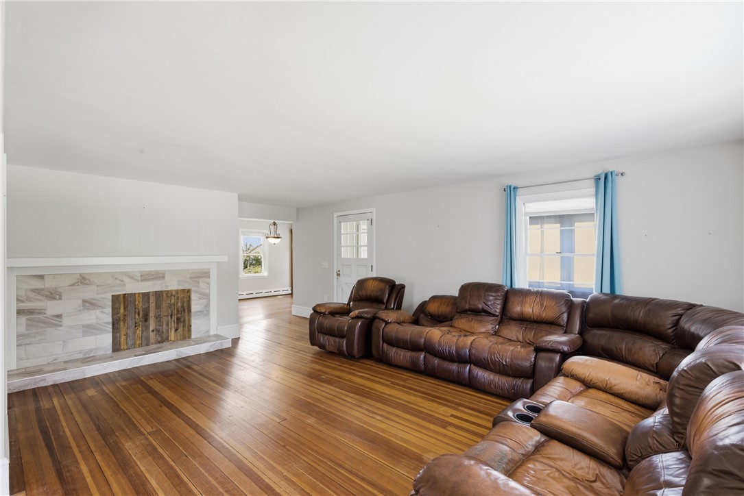 3 Wabasso Terrace Middletown, RI 02842 - Photo 18 of 50