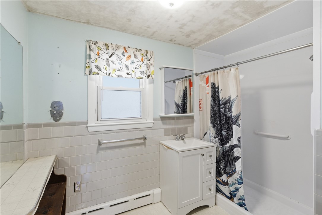 3 Wabasso Terrace Middletown, RI 02842 - Photo 23 of 50