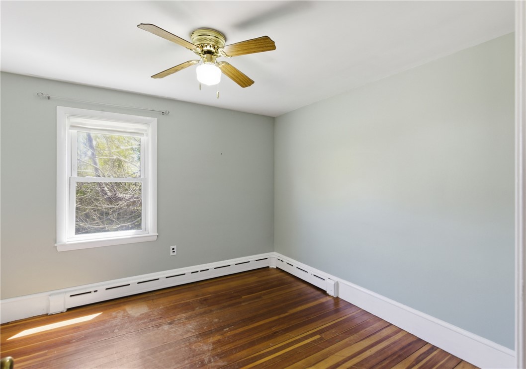 3 Wabasso Terrace Middletown, RI 02842 - Photo 30 of 50