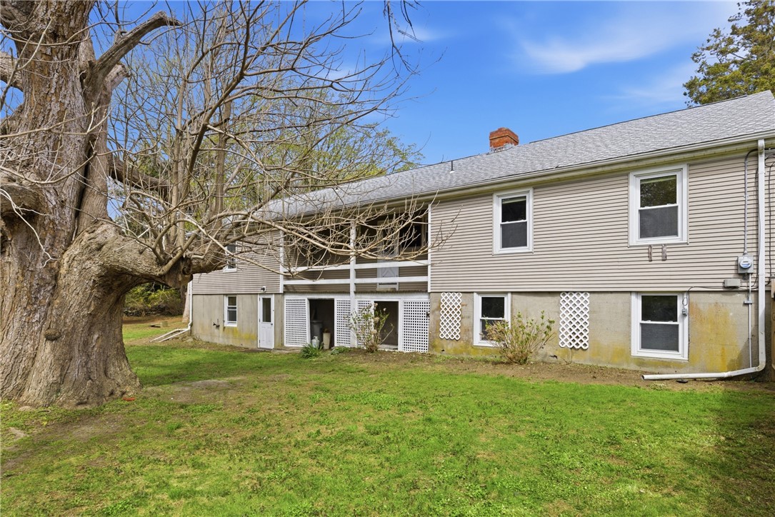 3 Wabasso Terrace Middletown, RI 02842 - Photo 39 of 50